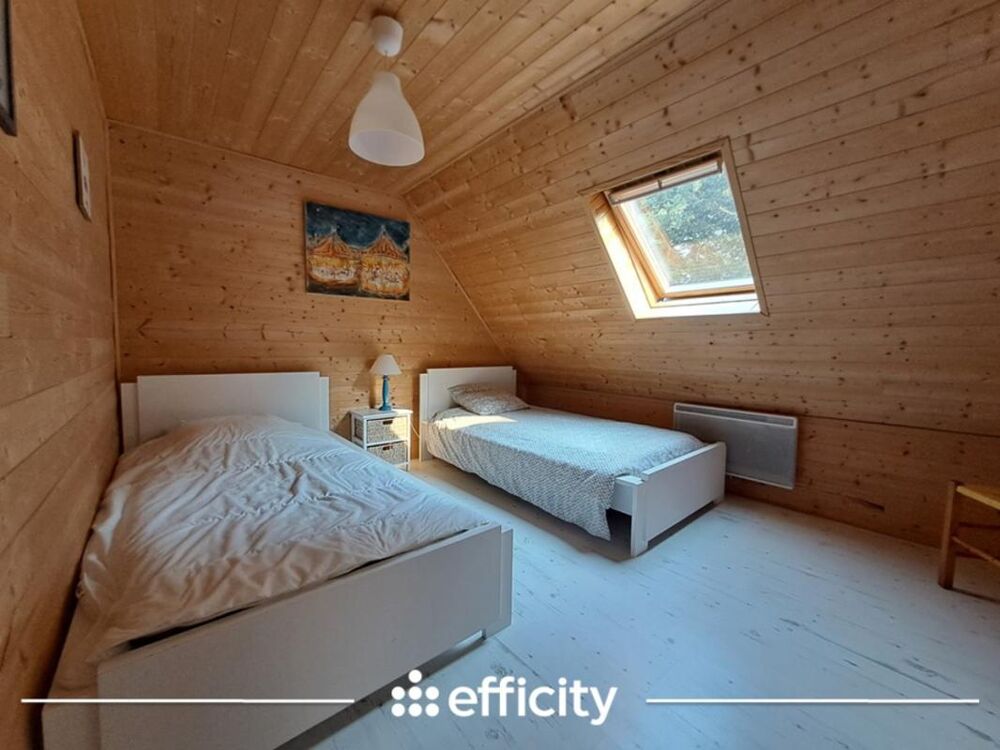 à vendre  Maison Peumérit (29710)