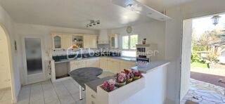  Propri�t�/ch�teau � vendre 5 pi�ces 185 m�