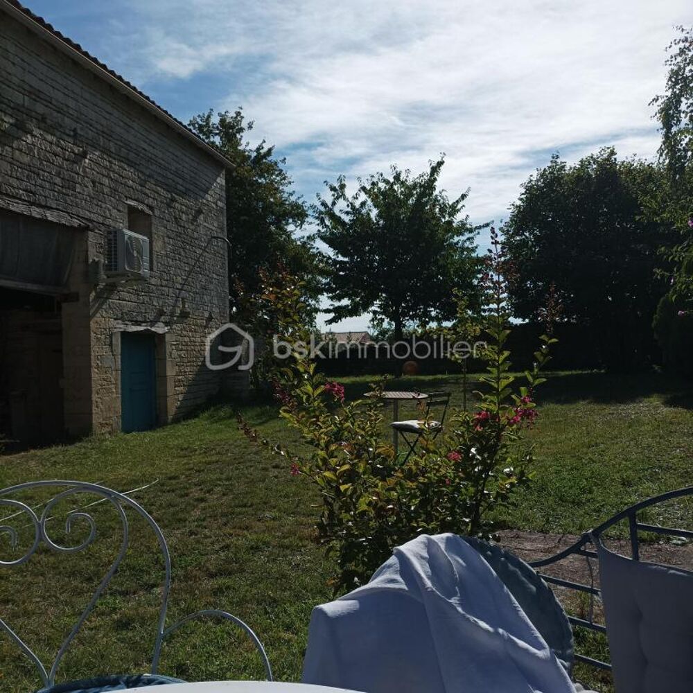 deumeure en pierre
