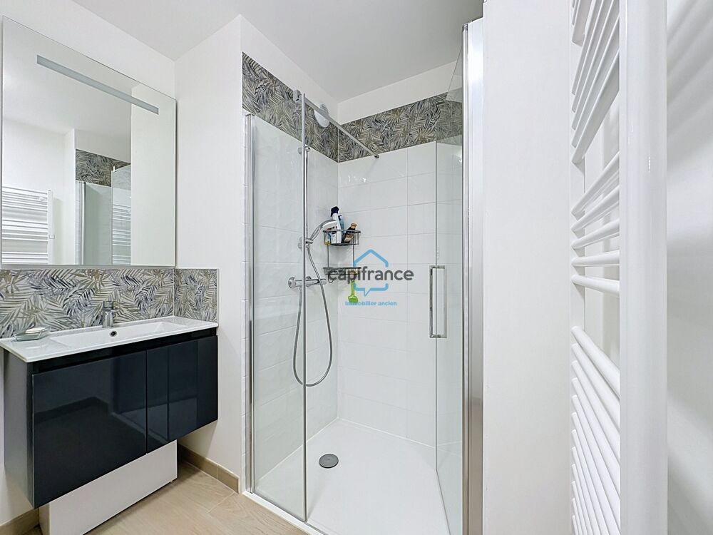 Vente Maison À vendre à La Rochelle, Maison récente de 88m² avec 3 chambres, jardin et double garage La rochelle