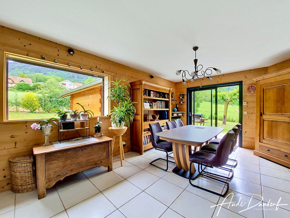 Vente Maison Maison familiale 4 chambres avec jardin, garage, abris voitures et annexes Beaumont