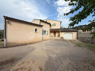  Propriété/château à vendre 5 pièces 185 m²