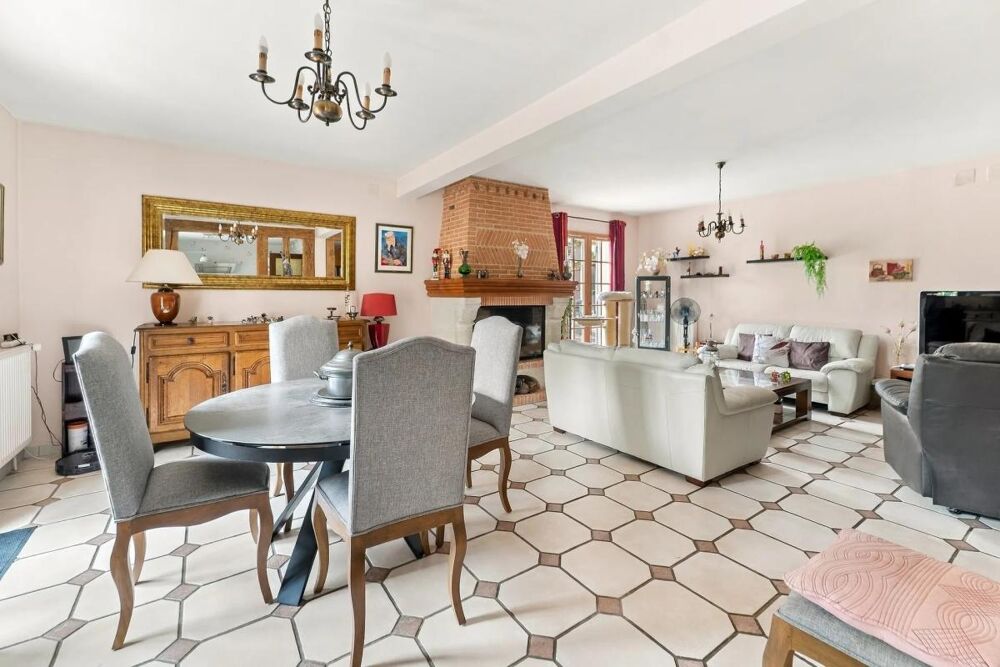 Vente Maison Maison de 5 pièces de 160 m² à Saint-Pierre-lès-Elbeuf Saint pierre les elbeuf