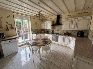  Maison � vendre 5 pi�ces 197 m�