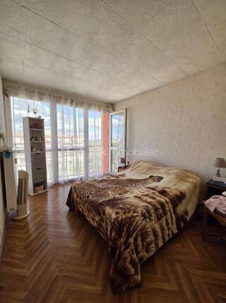  Appartement à vendre 4 pièces 77 m²