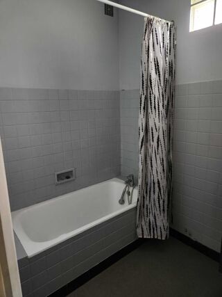  Appartement à louer 1 pièce 42 m²