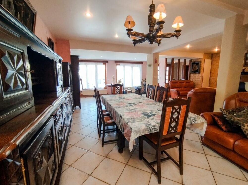 Vente Maison EXCLUSIVITE-02440 MONTESCOURT LIZEROLLES - MAISON 155m2 - VIVABLE DE PLAIN PIED- 3 CHAMBRES - AUCUNE MITOYENNETE- JARDIN - CLASS Montescourt lizerolles
