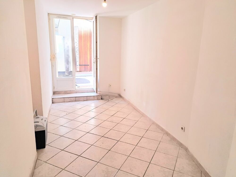 Appartement à vendre 1 pièces TOURVES (83) - 16,68m² loi carrez - Vendu avec locataire en place