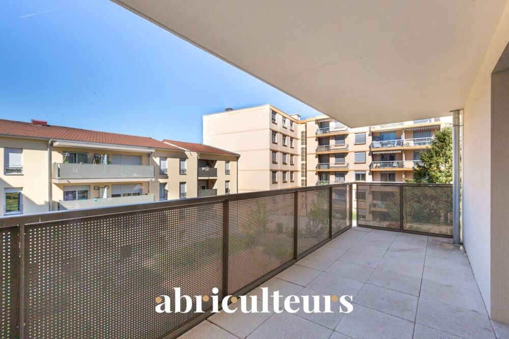 Vente Appartement Superbe appartement 4 pièces de 85 m² avec grand balcon,en vente à Vénissieux Paul Bert (69200) Venissieux