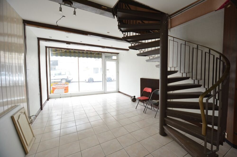 Vente Immeuble EXCLUSIVITÉ – IMMEUBLE DE RAPPORT AVEC LOCAL COMMERCIAL ET APPARTEMENT T3 À MONTMÉDY (55600) Montmedy