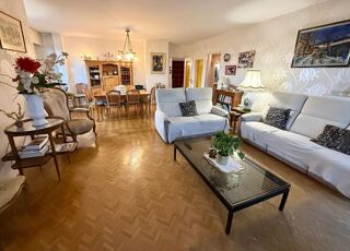  Appartement à vendre 6 pièces 148 m²