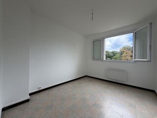  Appartement à louer 4 pièces 62 m²