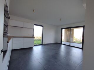  Appartement � vendre 4 pi�ces 77 m�