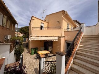  Immeuble à vendre 7 pièces 150 m²