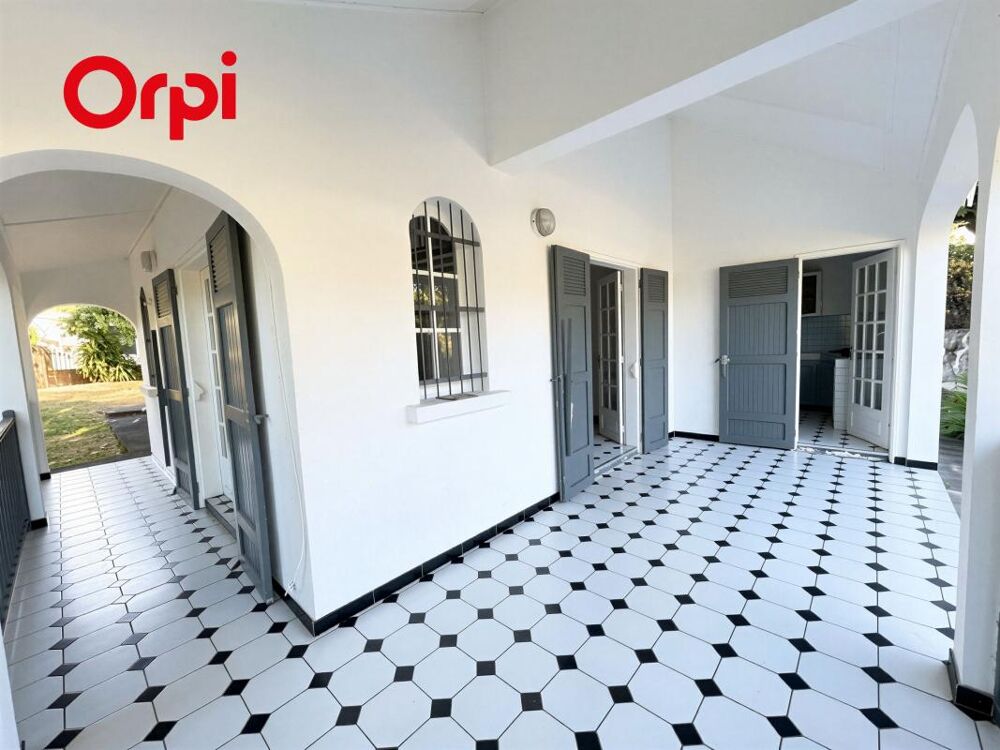 Location Villa LA BRETAGNE - Chemin des Maraîchers - Villa F5 de 160 m² Saint denis