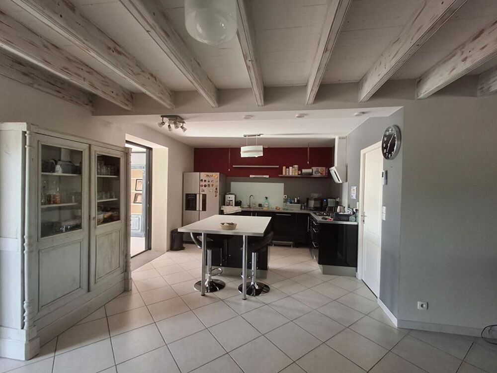 Vente Maison Maison L Hermenault 7 pièce(s) L hermenault
