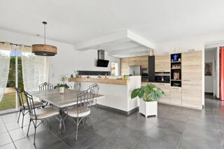  Maison à vendre 8 pièces 175 m²