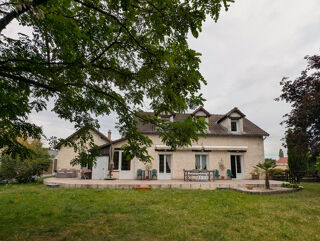  Maison à vendre 8 pièces 187 m²