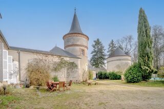  Propri�t�/ch�teau � vendre 11 pi�ces 450 m�