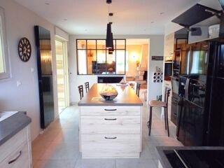  Maison à vendre 10 pièces 300 m²