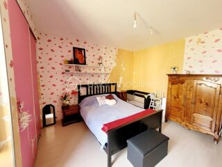  Maison � vendre 10 pi�ces 340 m�