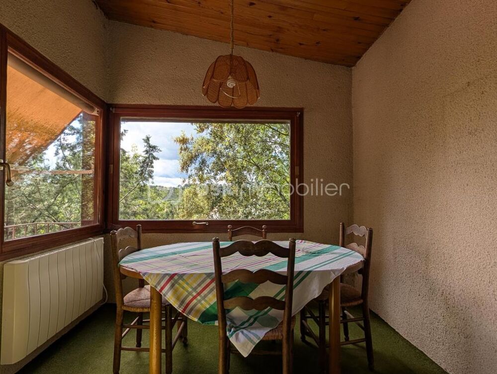 Villa à Prades-le-Lèz - Terrain de 1805 m²