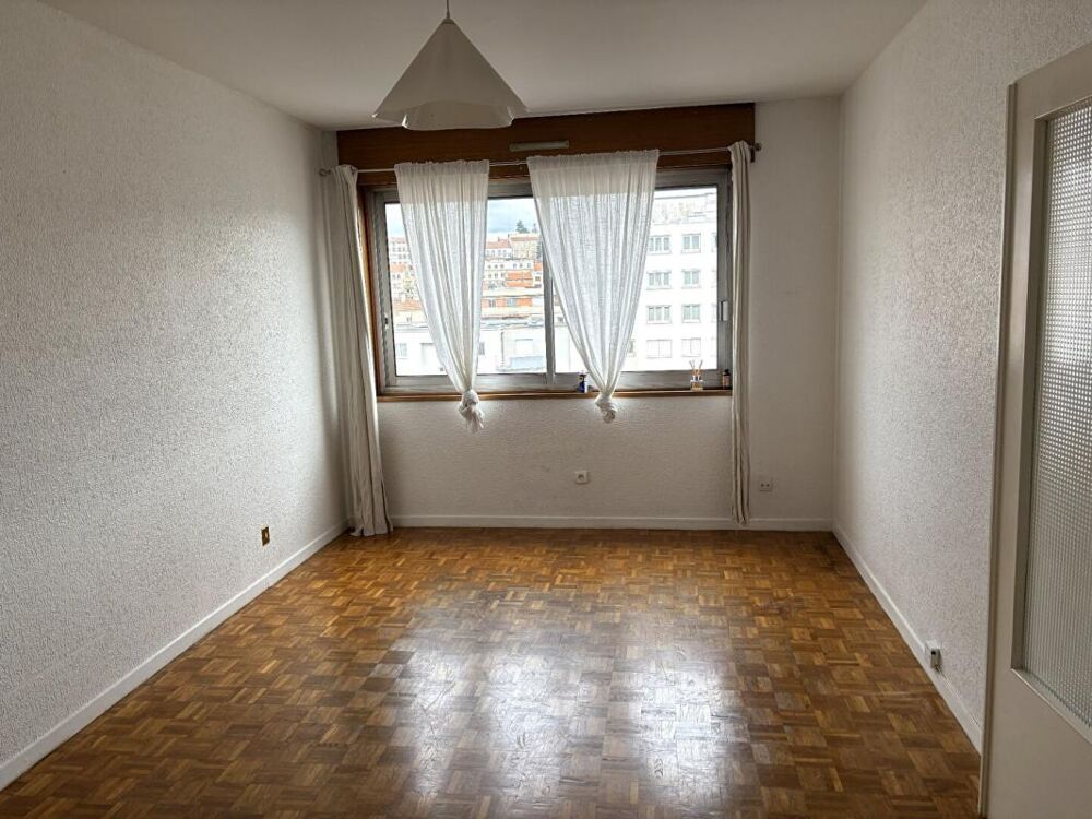 Saint Etienne 42100 Appartement 46.89m² une chambre