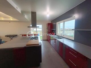  Propri�t�/ch�teau � vendre 5 pi�ces 145 m�