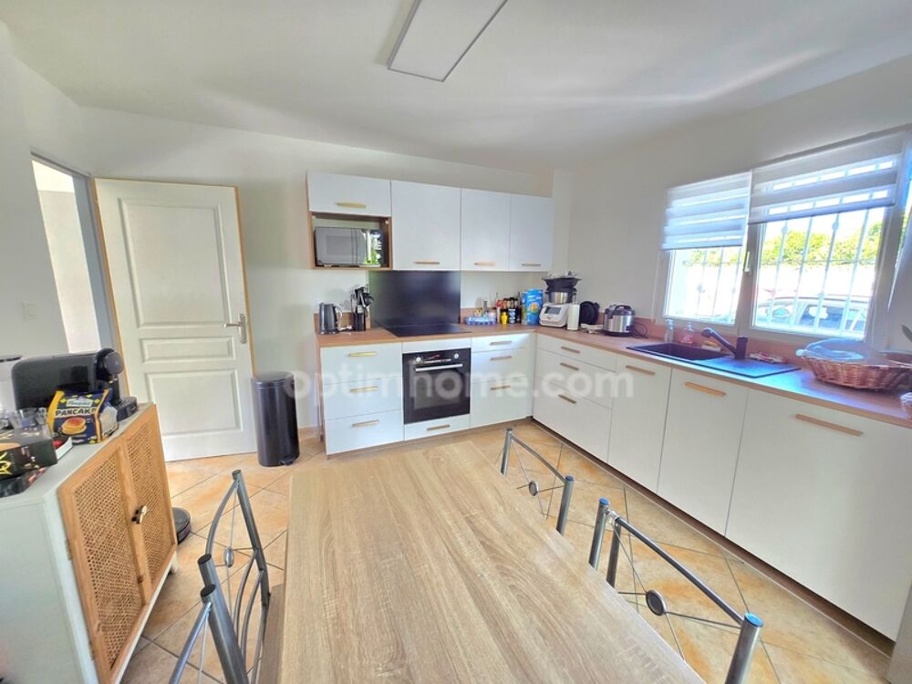 Propriete à vendre 6 pièces MARTIGUES (13)
