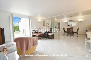  Maison � vendre 5 pi�ces 150 m�