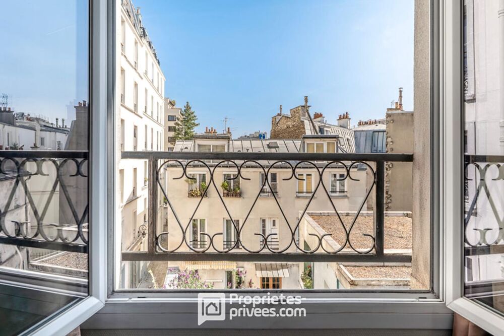 Vente Appartement Paris 18ème - Rue Lepic - Un deux-pièces au coeur de Montmartre! Paris 18