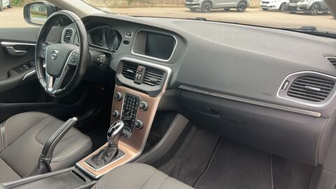 V40 II 1.5 T3 152 Geartronic 6 Signature 2018 occasion 76120 Le Grand Quevilly