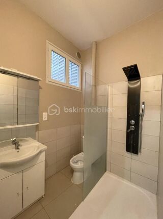  Appartement à louer 2 pièces 49 m²