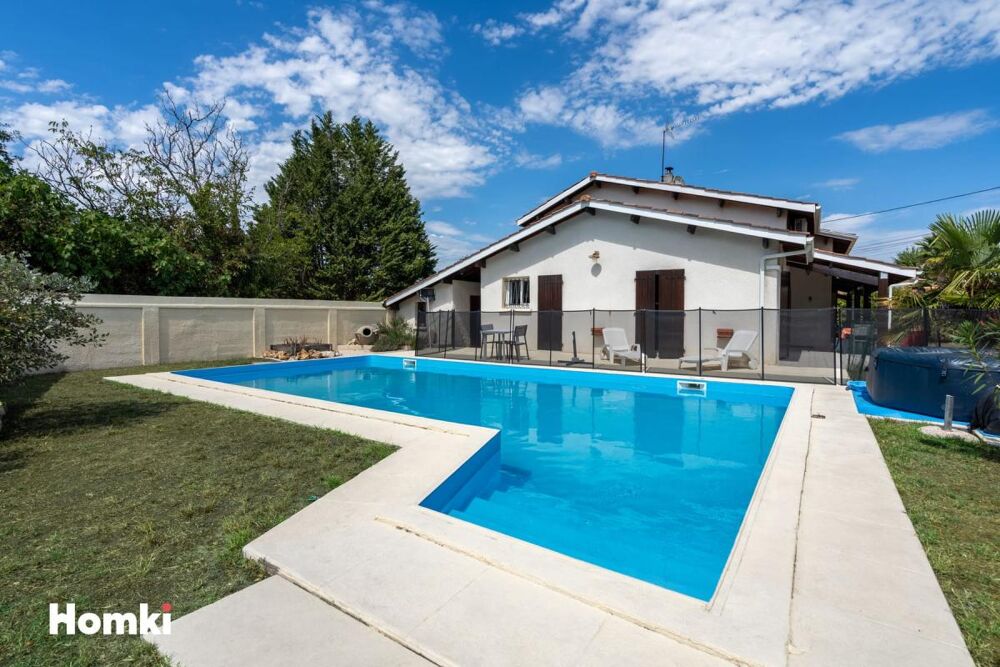 Vente Maison Maison/Villa T4 de 142 m² + T2 indépendant de 20 m² à Saint-Médard-en-Jalles 33160 Saint medard en jalles