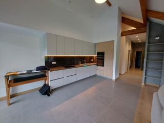  Appartement � louer 4 pi�ces 108 m�
