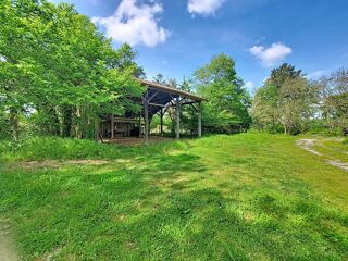  Propriété/château à vendre 7 pièces 247 m²