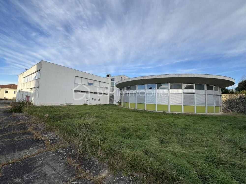 Vente Immeuble TARBES – BÂTIMENT 646 m² – MULTI-USAGES + 15 PLACES DE PARKING Tarbes