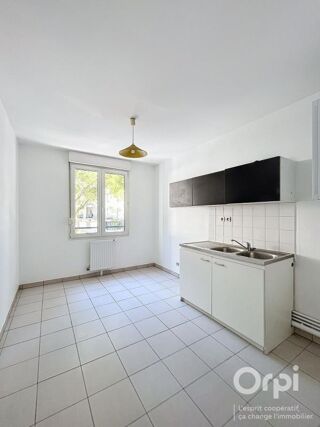  Appartement � louer 3 pi�ces 72 m�