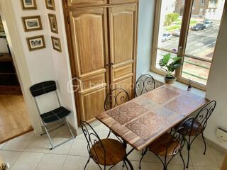  Immeuble � vendre 12 pi�ces 230 m�