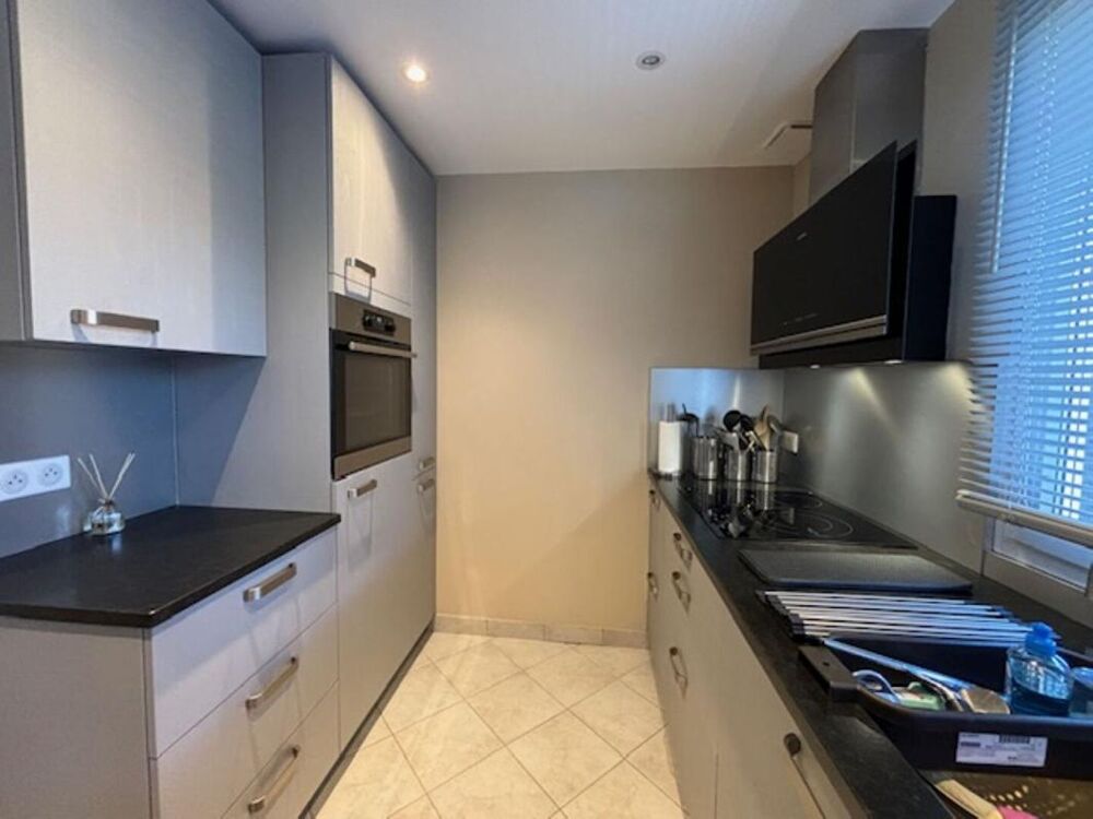 Propriété Familiale de 235 m² -4 chambres -Piscine-Dépendance-Terrain1700M²