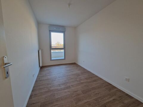  Appartement � louer 4 pi�ces 79 m�