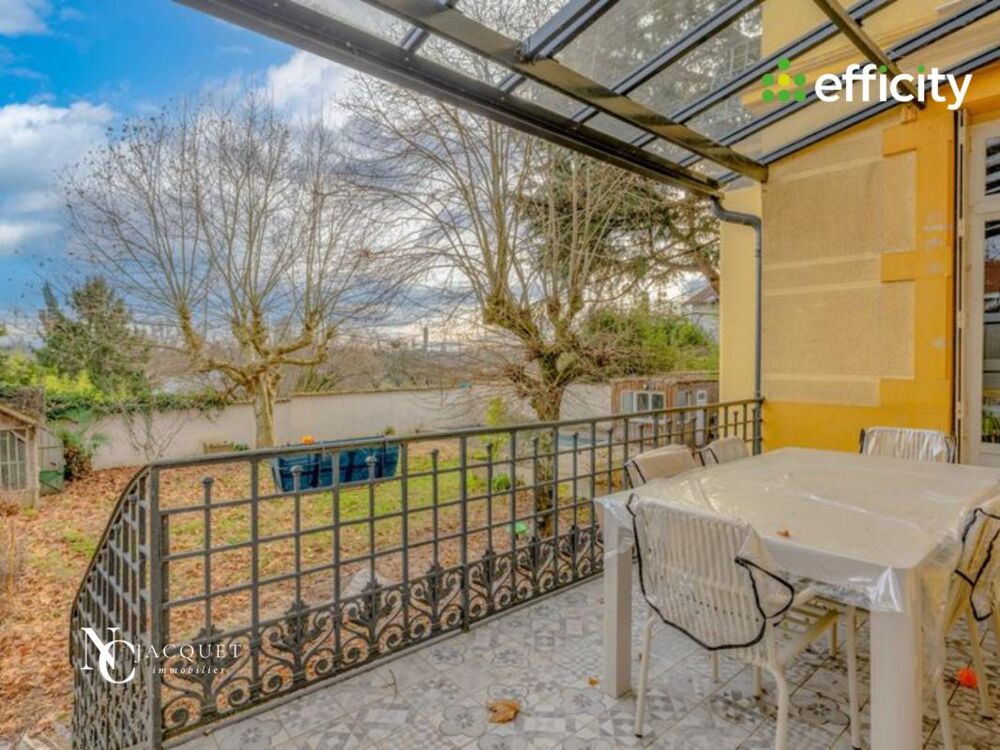 � vendre  Propri�t�/ch�teau Neyron (01700)