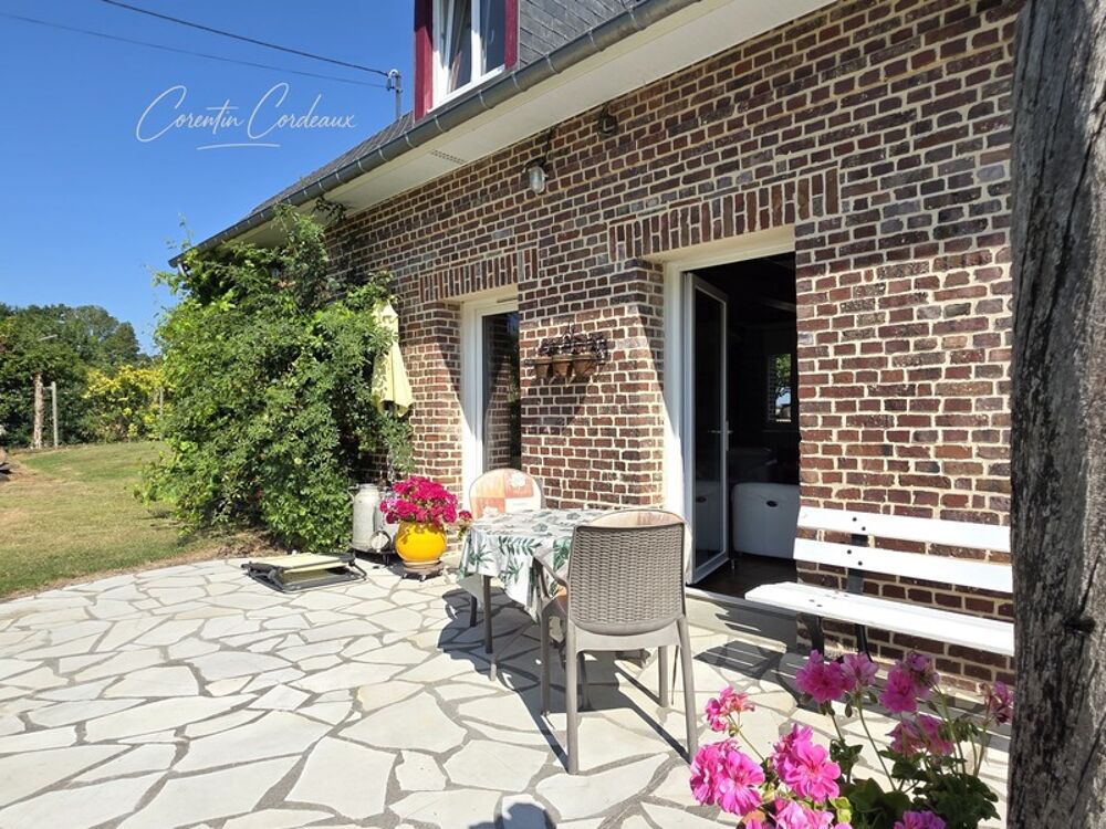 Vente Maison Maison de caractère en brique et silex – XIXe siècle – Environ 193 m² habitables – Terrain de 3 200 m² Saint romain de colbosc