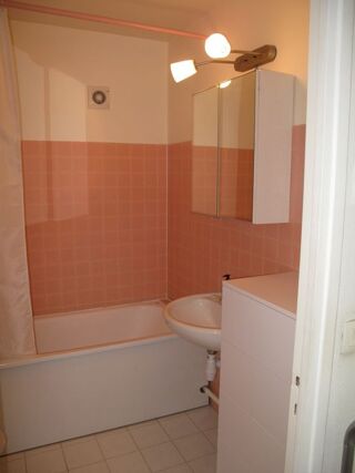  Appartement à louer 1 pièce 27 m²