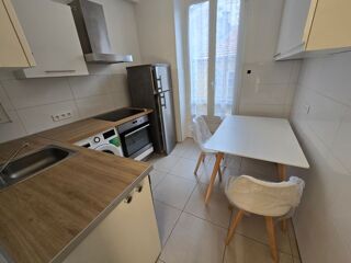  Appartement à louer 4 pièces 65 m²
