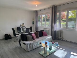  Appartement  vendre 2 pices 57 m