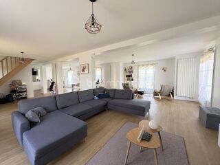  Maison � vendre 7 pi�ces 209 m�