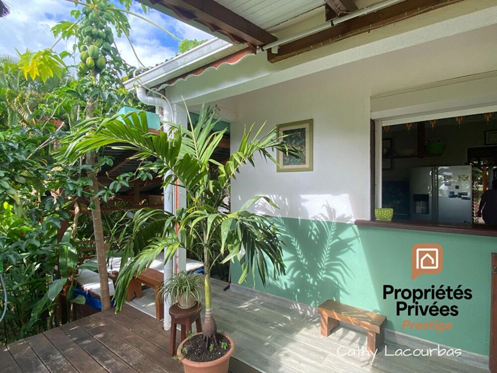 Vente Villa Belle Villa familiale + T3, piscine et jacuzzi - Bouillante Bouillante