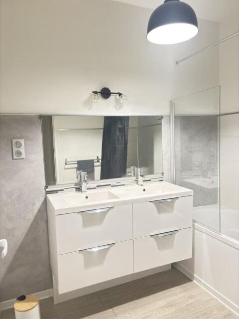  Appartement � louer 3 pi�ces 80 m�