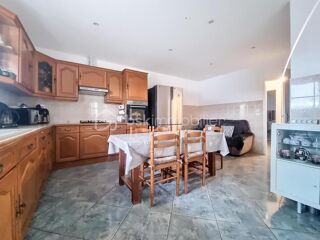  Immeuble à vendre 12 pièces 350 m² Orgueil
